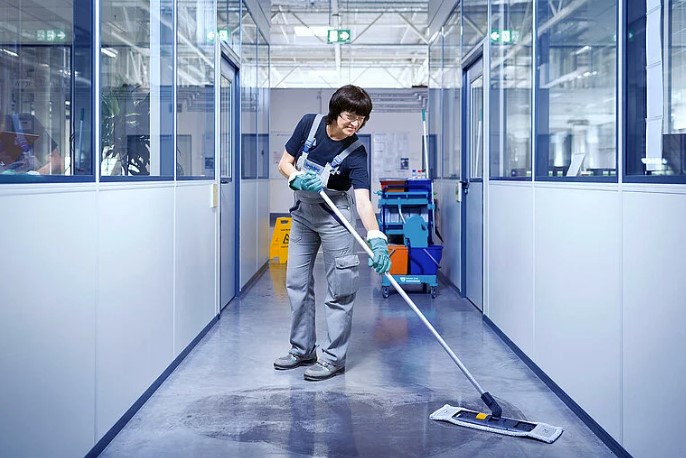 Leadec Reinigungskraft Gebäudereinigung