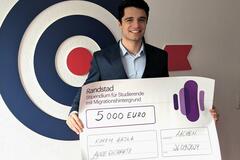 Karem Hadla gewinnt Stipendium von Randstad Talent Consulting