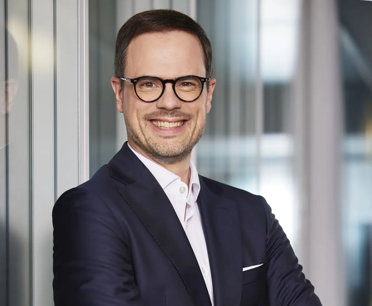 Portrait Dr. Sebastian Göbel
