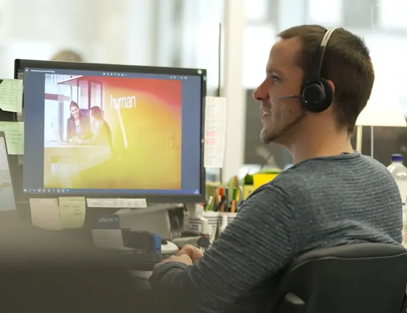 Randstad Mitarbeiter im Call Center